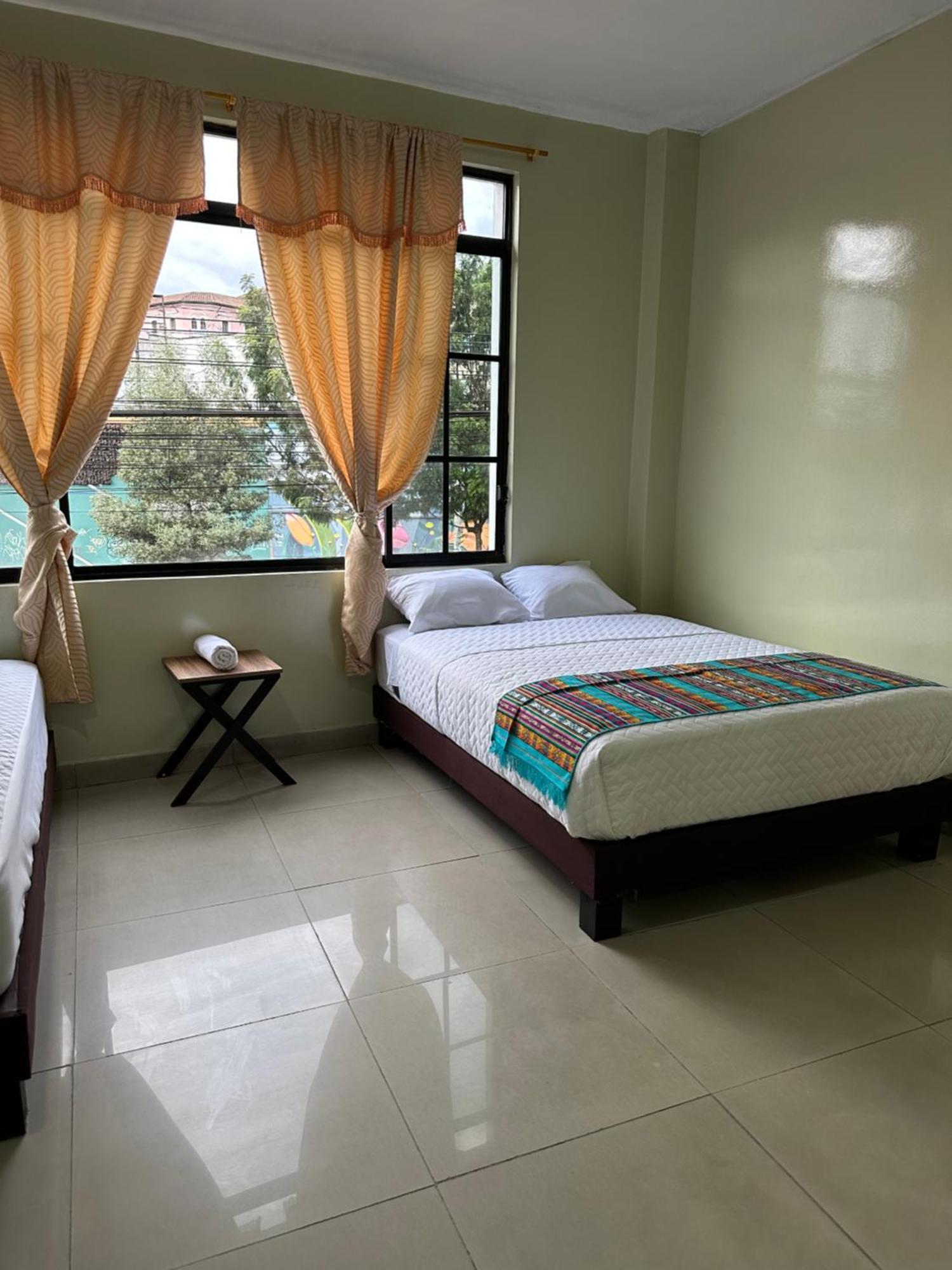 Hostal Marin Central Quito Dış mekan fotoğraf